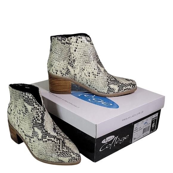 Aqua College Emily Natural Snakeprint Leather Waterproof Ankle Boot Womens 6 NEW - Picture 1 of 15